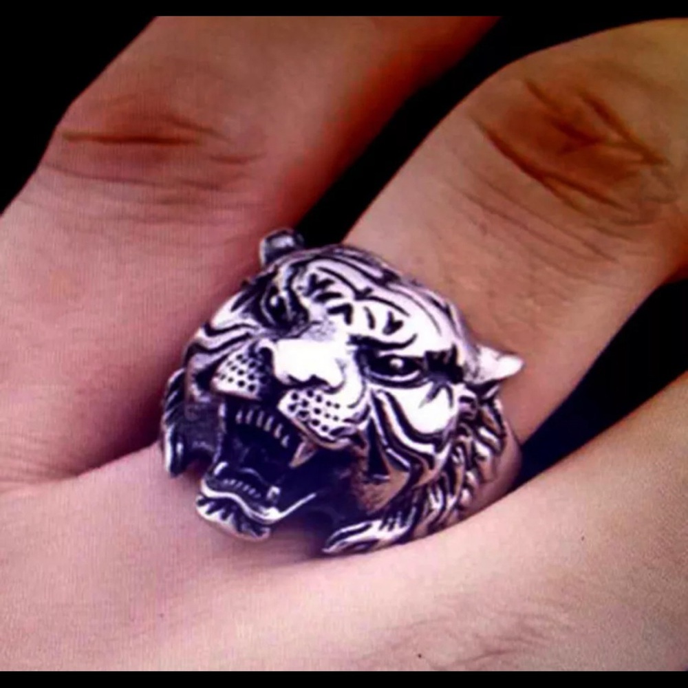 New Men’s Stainless Steele Tiger 🐅 Ring - Picture 3 of 8
